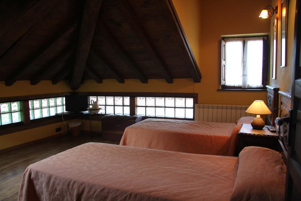 Ca Maria Fayas Country house Proaza